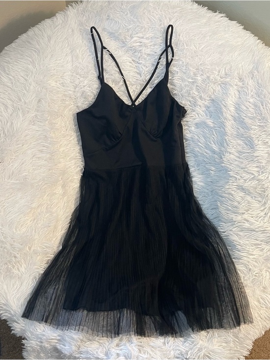 Francesca's Collections Dresses & Skirts - Cute Strappy pleated tulle mesh ballerina black dress